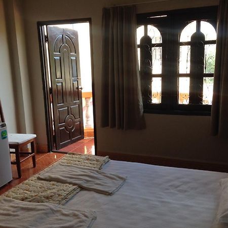 La Gondola Guesthouse Vientiane Exterior foto